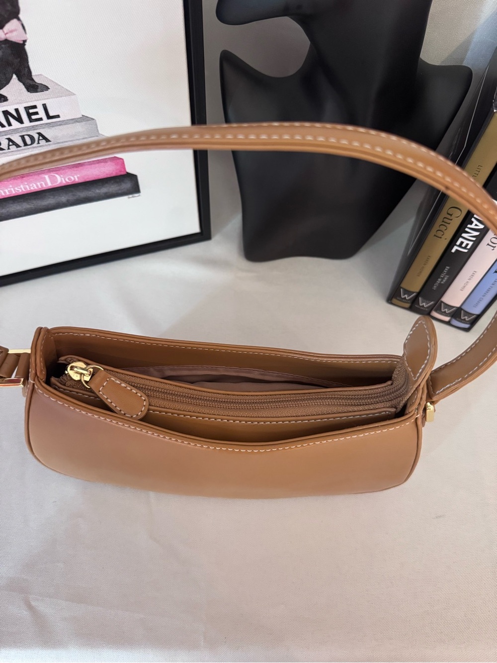 Liz Claiborne Camel Shoulder Bag - Picture 11 of 11